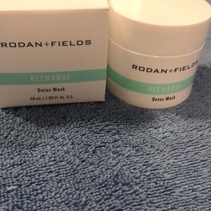 Charcoal Facial Mask, Detox- Rodan and Fields New!